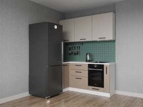 Кухонный гарнитур угловой Каппучино 1000*1800 (Стол. 38мм) в Серове - serov.mebel24.online | фото